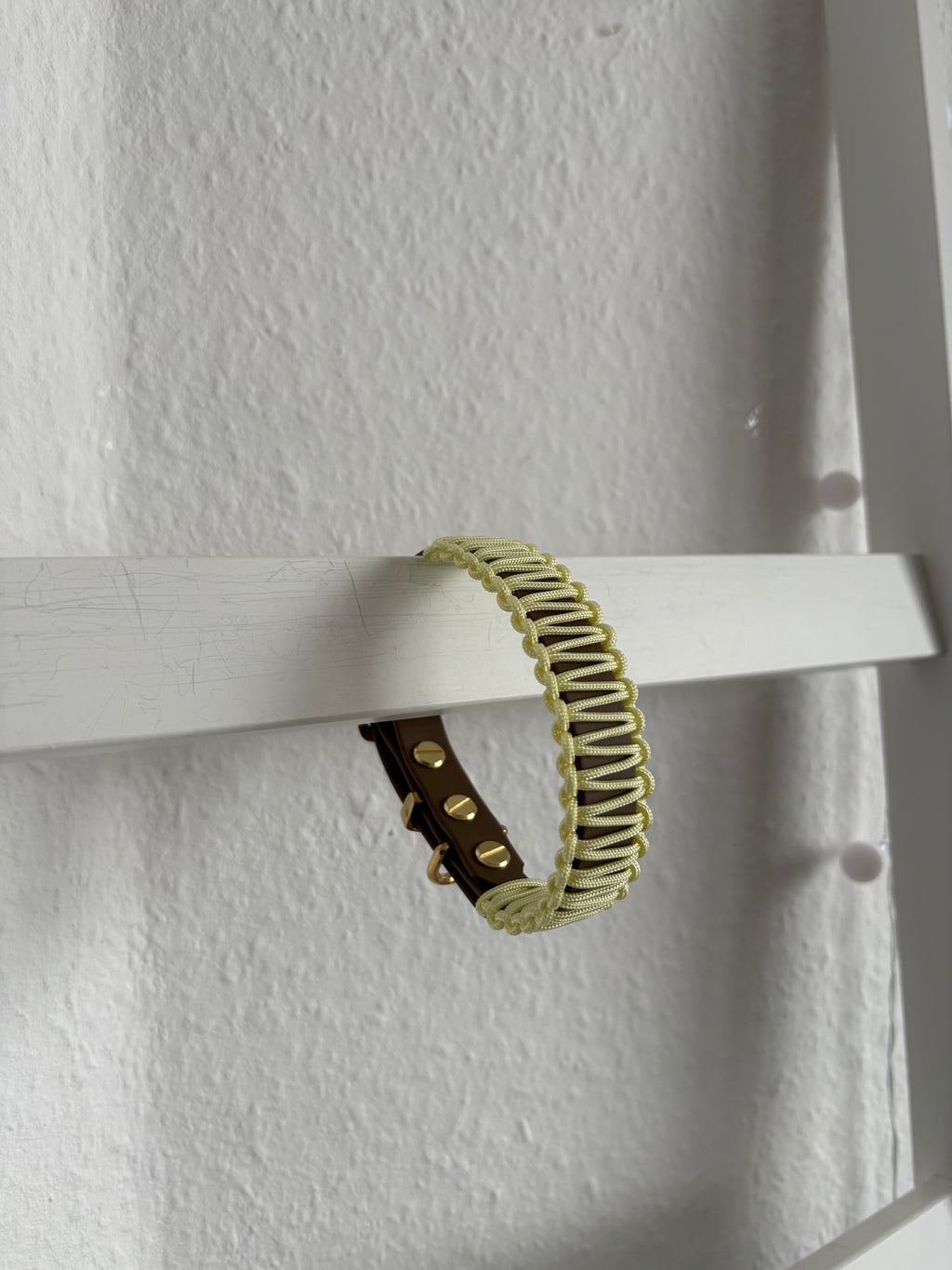 Classic Halsband - Lemon Cake