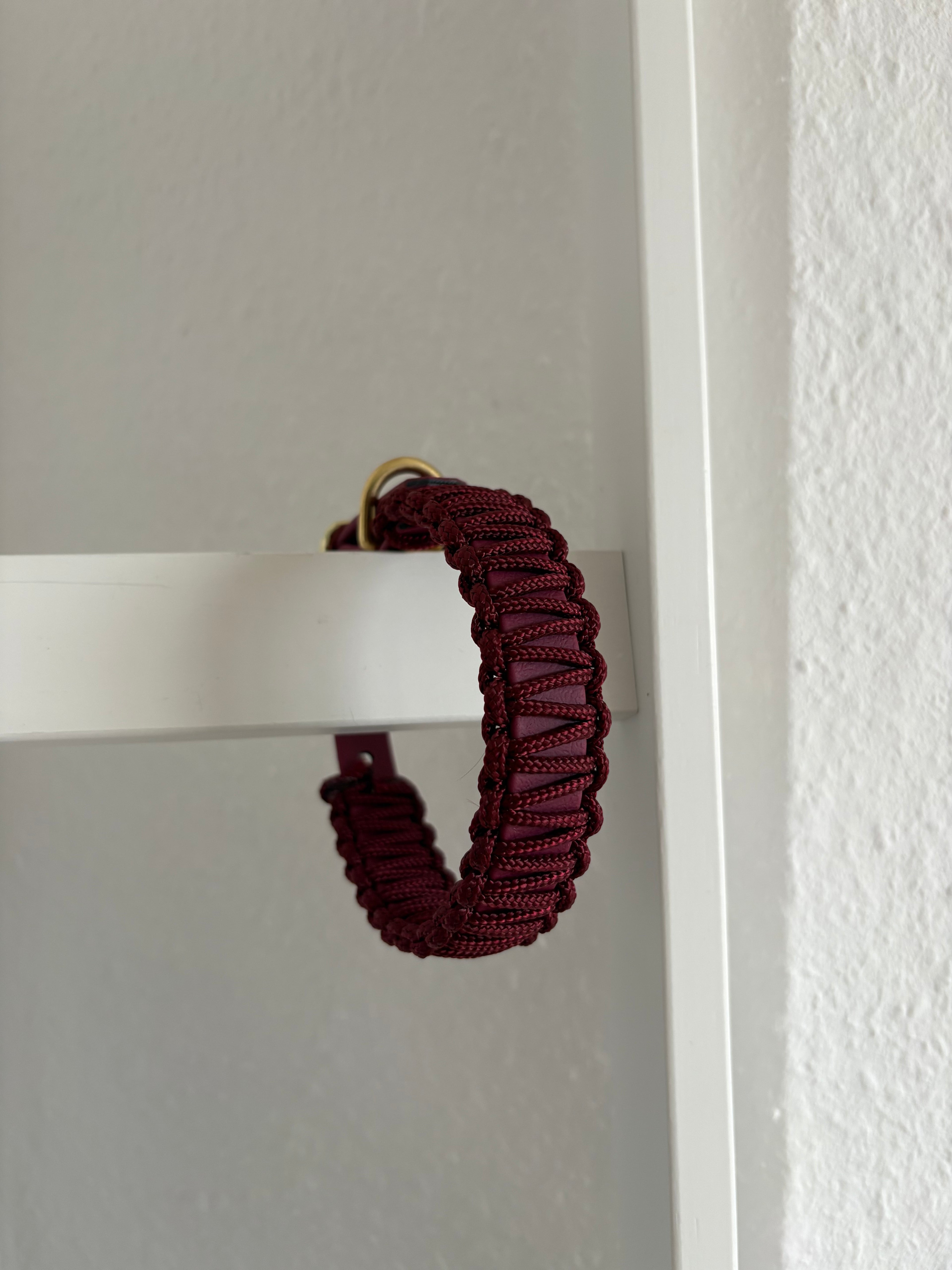 Classic Halsband -  Cranberry Kiss